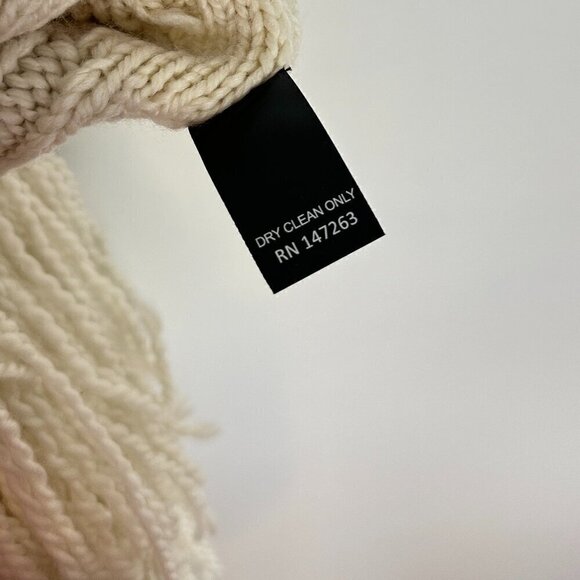 ELEVEN SIX Hanni Fringe Rib Wool Poncho in Ivory Size OS - Picture 11 of 12